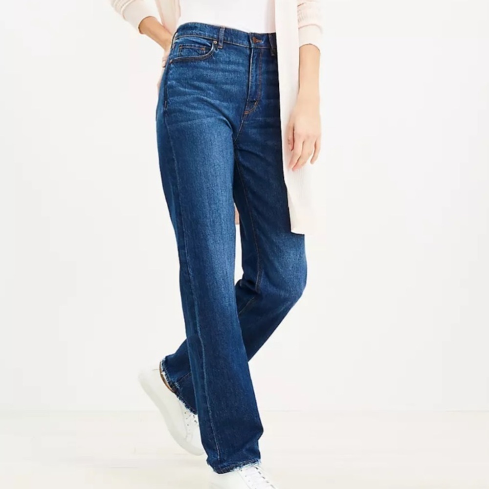 NWT! Loft The Relaxed High Rise Straight Jeans 0 25 Destructed Hem